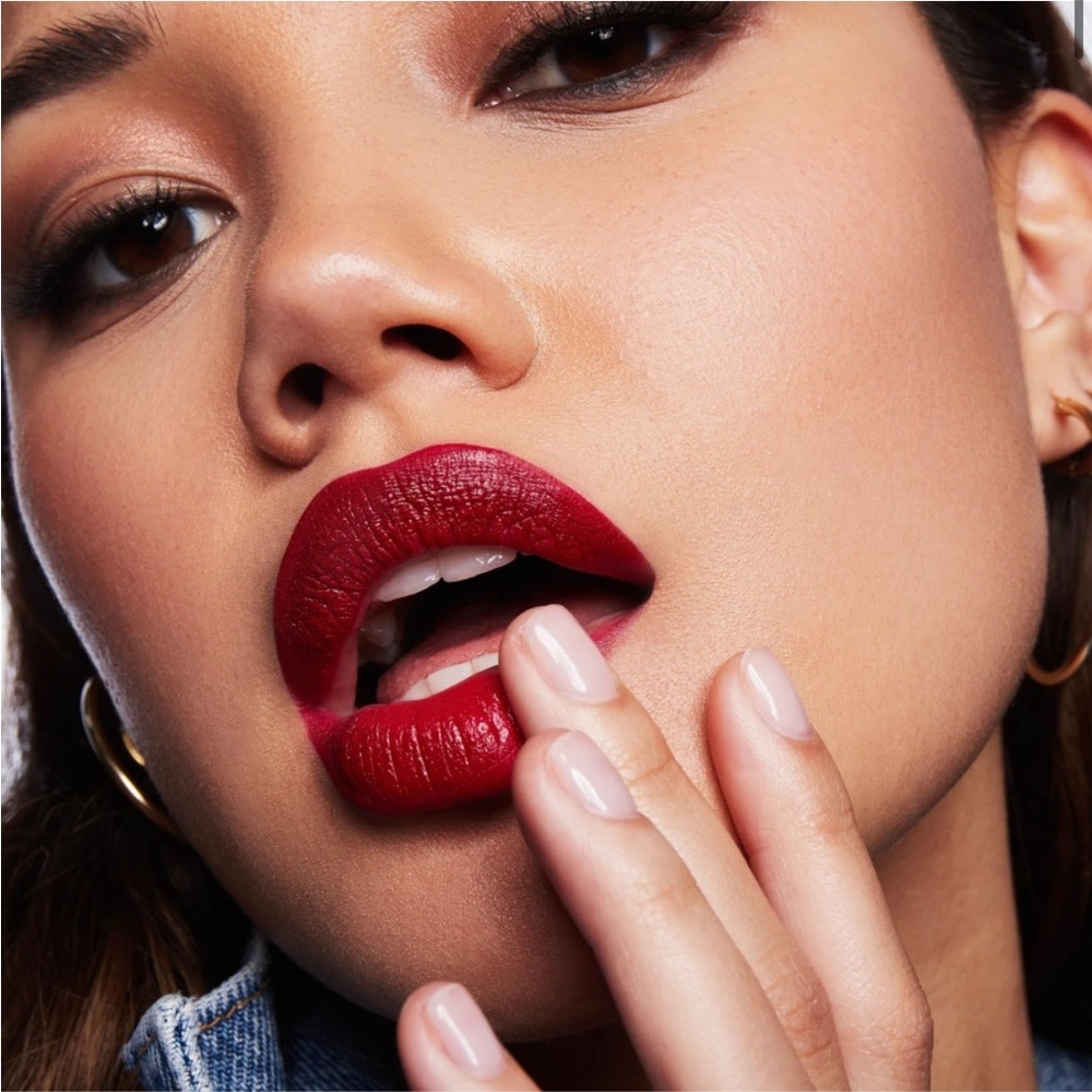 GXVE By Gwen Stefani Anaheim Shine Satin Lipstick In Rosewood St (Bright…